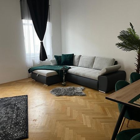 Anna Luxury Apartment Wenen Buitenkant foto